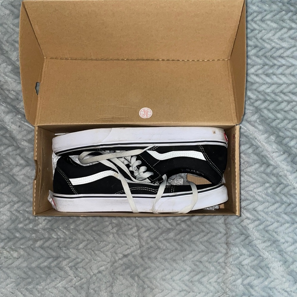 Black and White Vans Size 9.5